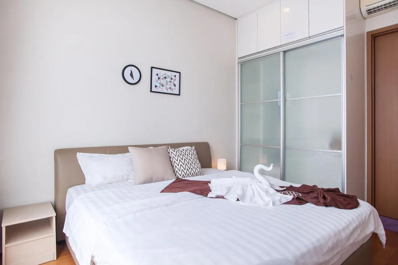Soho Suites Klcc By Guesthouse Kuala Lumpur Malaysia